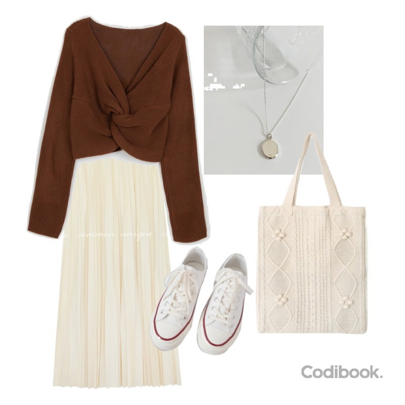 AIN girlish knit bag (4 colors),AFTERMONDAY basic casual color sneakers (10colors),lavenir (silver925) annual necklace등을 매치한 코디