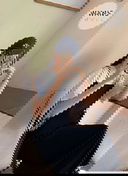細肩帶緞面洋裝
