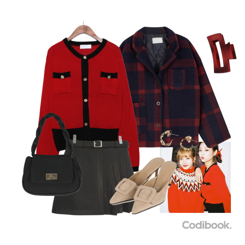 common unique GOLDEN BUTTON KNIT CARDIGANWITH CELEBRITY _ 화사, 제니 착용,square101 래니시 이어링(2color),square101 덴저 스퀘어 헤어핀(9color)등을 매치한 코디