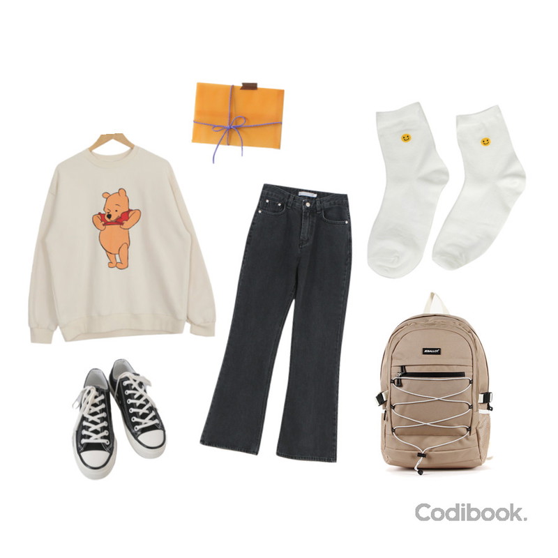 Zemma World 스마일 삭스,BULLANG GIRL YB엑스라인 백팩,AFTERMONDAY basic casual color sneakers (10colors)등을 매치한 코디