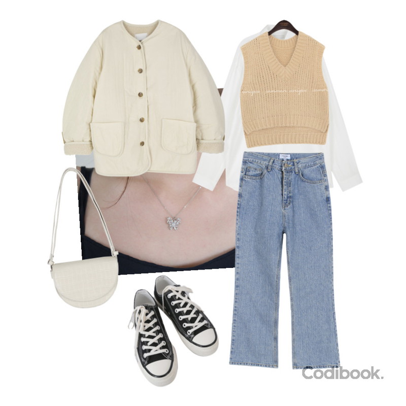 biznshoe Semi boots-cut denim jeans (2color),AFTERMONDAY basic casual color sneakers (10colors),AFTERMONDAY shining butterfly pendant necklace등을 매치한 코디