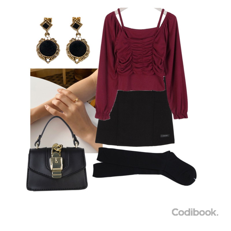 BANHARU point bold earring,WONLOG 니하이 삭스,lavenir (silver925) charm ring등을 매치한 코디