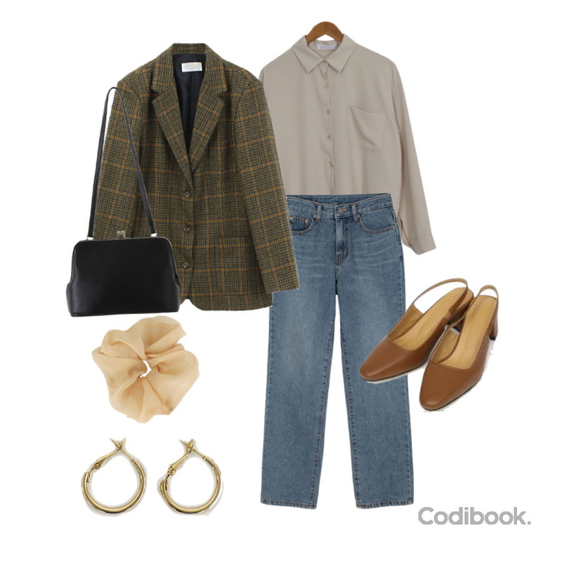AIN with slingback heel (225-250),WONLOG 심플 라운드 이어링,From Beginning 코인프레임 스퀘어숄더백 (4color)등을 매치한 코디