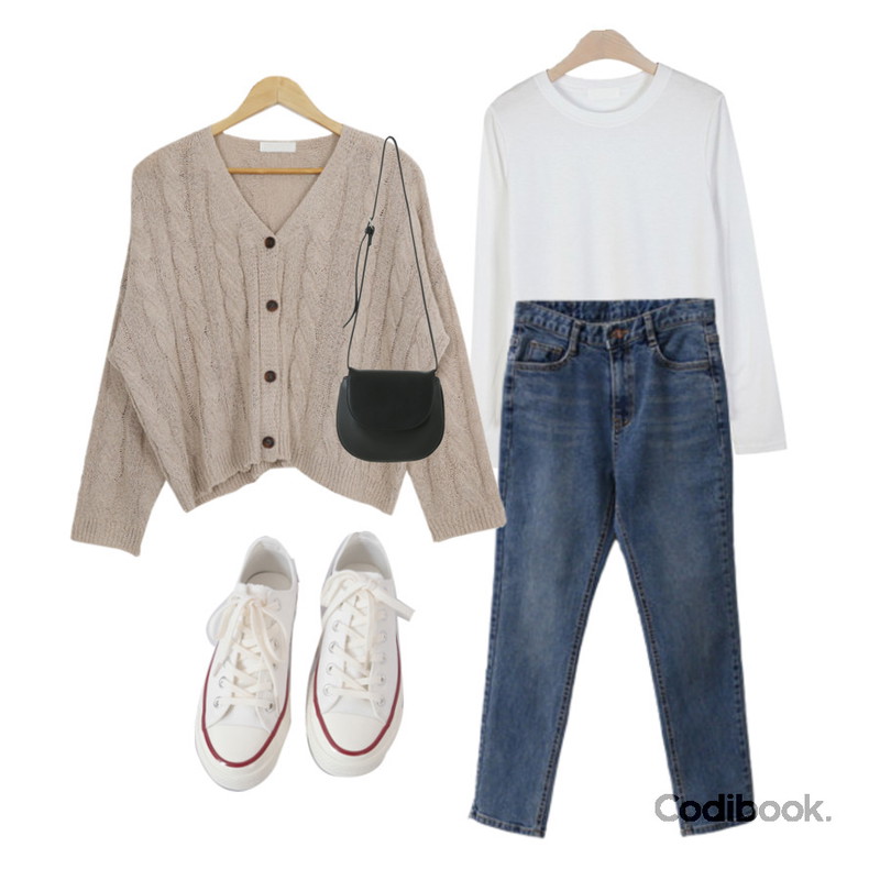 AFTERMONDAY basic casual color sneakers (10colors),AWAB 이즐리꽈배기루즈가디건,From Beginning 마리엘 플랩숄더백 (2color)등을 매치한 코디