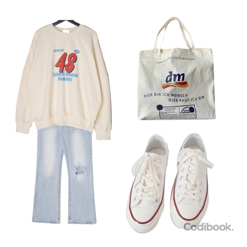 AFTERMONDAY basic casual color sneakers (10colors),ENVYLOOK 스퀘어DM에코백,VANILLAMILK 나테리 프린팅 오버핏 맨투맨등을 매치한 코디