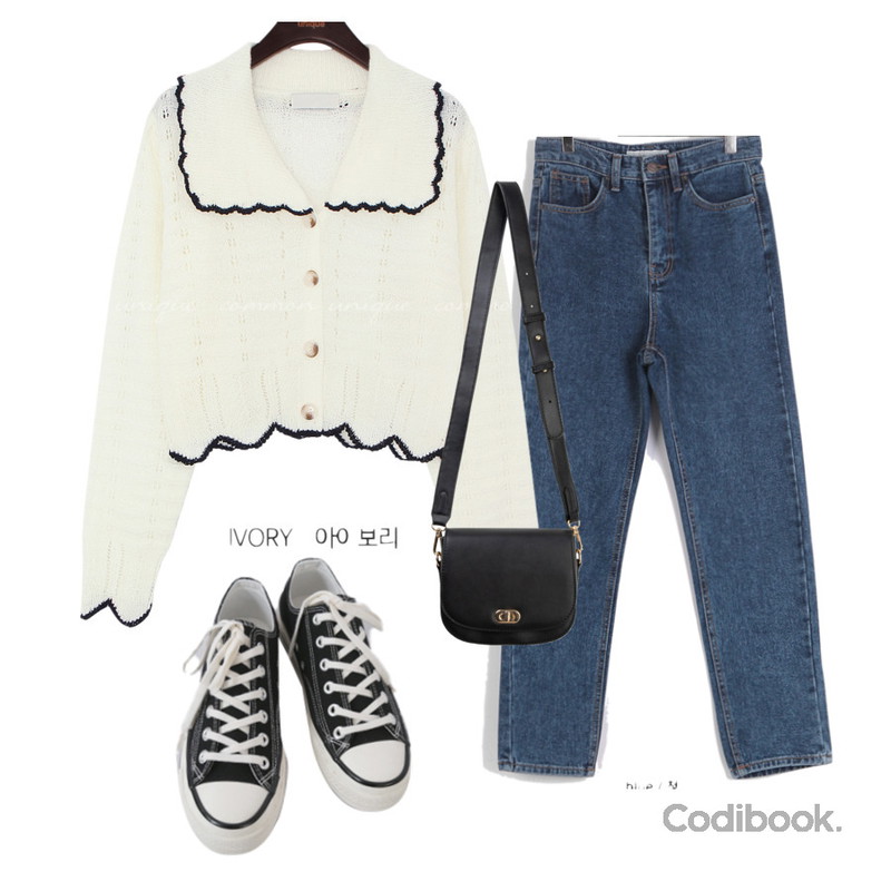 AFTERMONDAY basic casual color sneakers (10colors),SOMEPLACE 메르디 스트레이트 기모 데님팬츠,somedayif 비스티 버클 숄더 백등을 매치한 코디