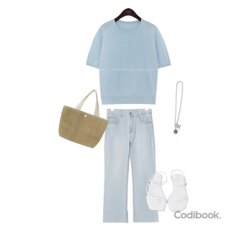 From Beginning 스퀘어 슬림스트랩플랫샌들 (6color),MIXXMIX 실버 심플 원형 목걸이,common unique VOREN BASIC SOFT 1/2 KNIT - 2 TYPE등을 매치한 코디