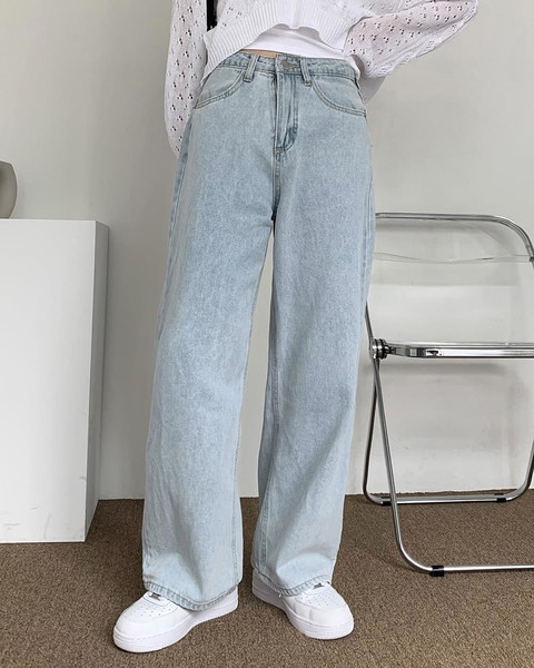 デニムパンツ