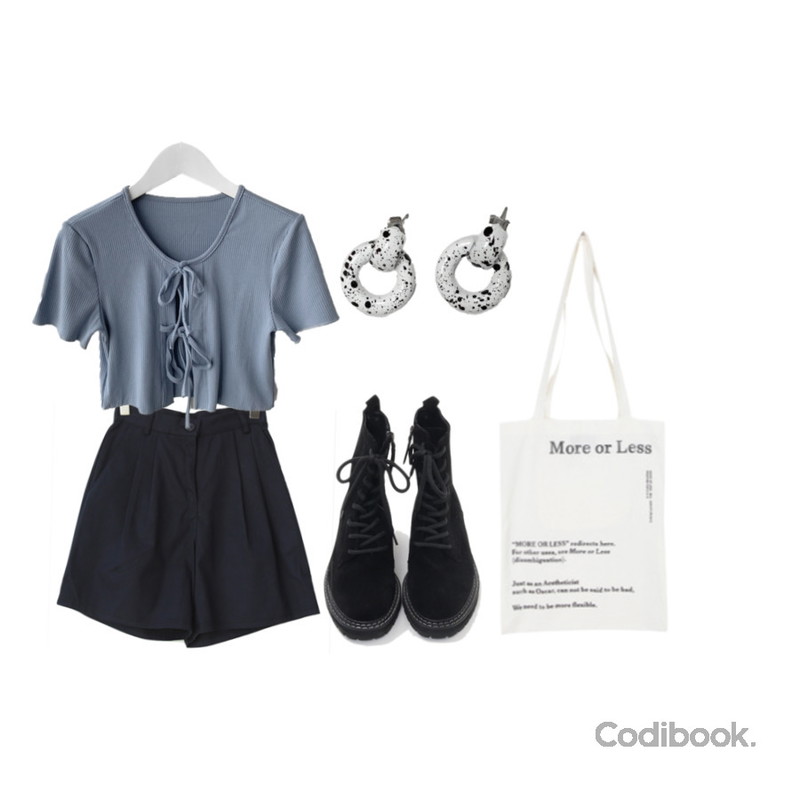 BULLANG GIRL 모어레스에코백,From Beginning 스웨이드 레이스업워커부츠 (4color),simplymood Perple Earring등을 매치한 코디