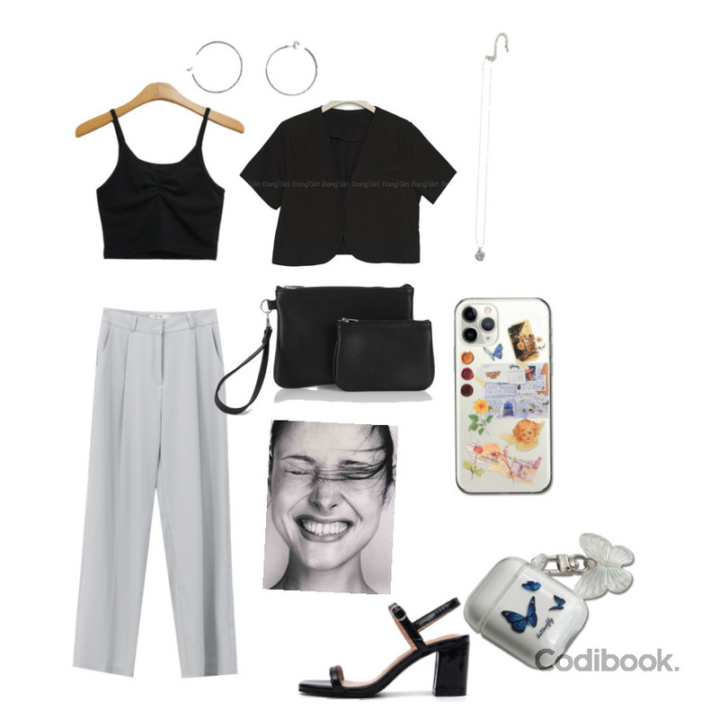MIXXMIX 365 레더 클러치,AFTERMONDAY vintage twist earrings,owler market 블루 나비 에어팟케이스등을 매치한 코디
