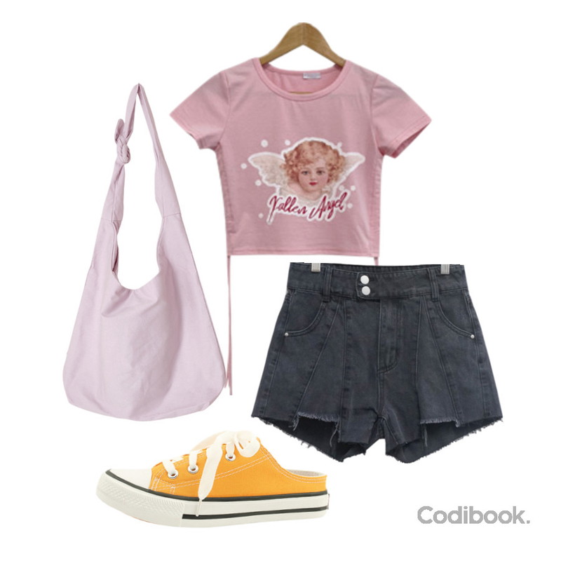 designershoes 캔버스 운동화 뮬 블로퍼 와인레드,From Beginning 컴피 코튼에코숄더백 (3color),Dday Girl 베이비 엔젤, 투셔링 크롭 반팔 티셔츠등을 매치한 코디