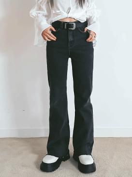 Awesome Flared denim pants