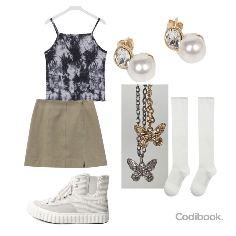 UPTOWN HOLIC 티모진주 e,MIXXMIX 솔리드 니삭스,binary01 트윙 나비목걸이등을 매치한 코디