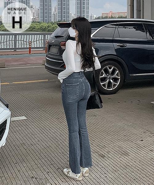 デニムパンツ