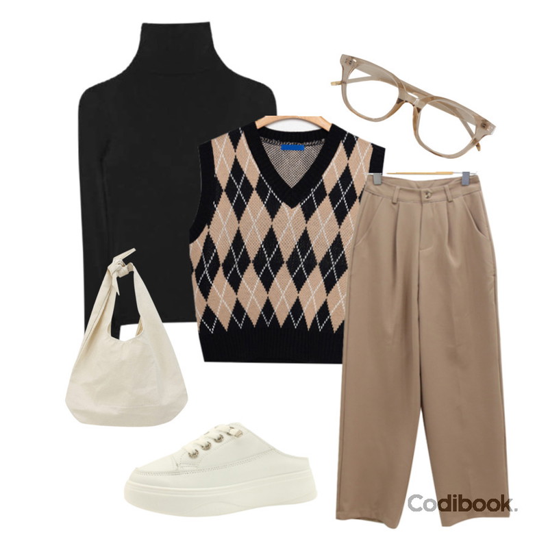BULLANG GIRL 사각불투명안경,designershoes 키높이 스니커즈 뮬 슬리퍼 블랙,WONLOG 뮤즈 스트랩 에코백등을 매치한 코디