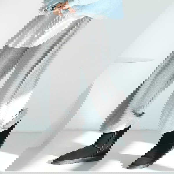 UGG雪靴