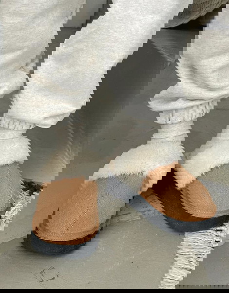 拖鞋