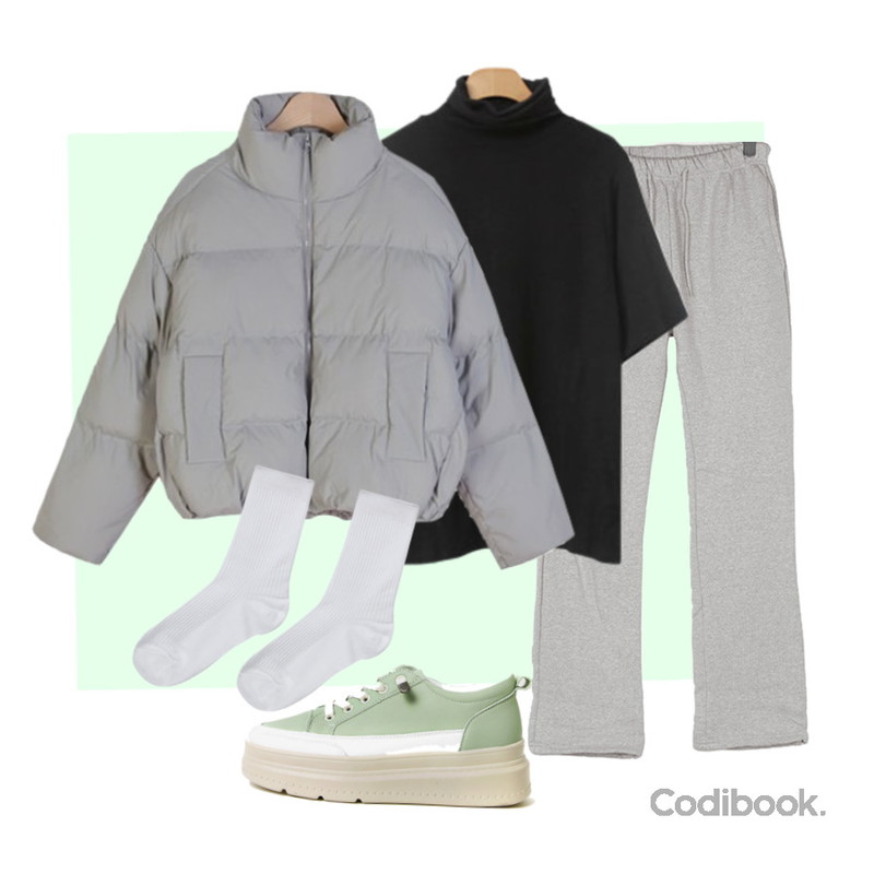 MIXXMIX 크레파스 골지 롱삭스,LOVELY SHOES 차밍 가죽 통굽 스니커즈 5cm,ENVYLOOK 울하프폴라티등을 매치한 코디