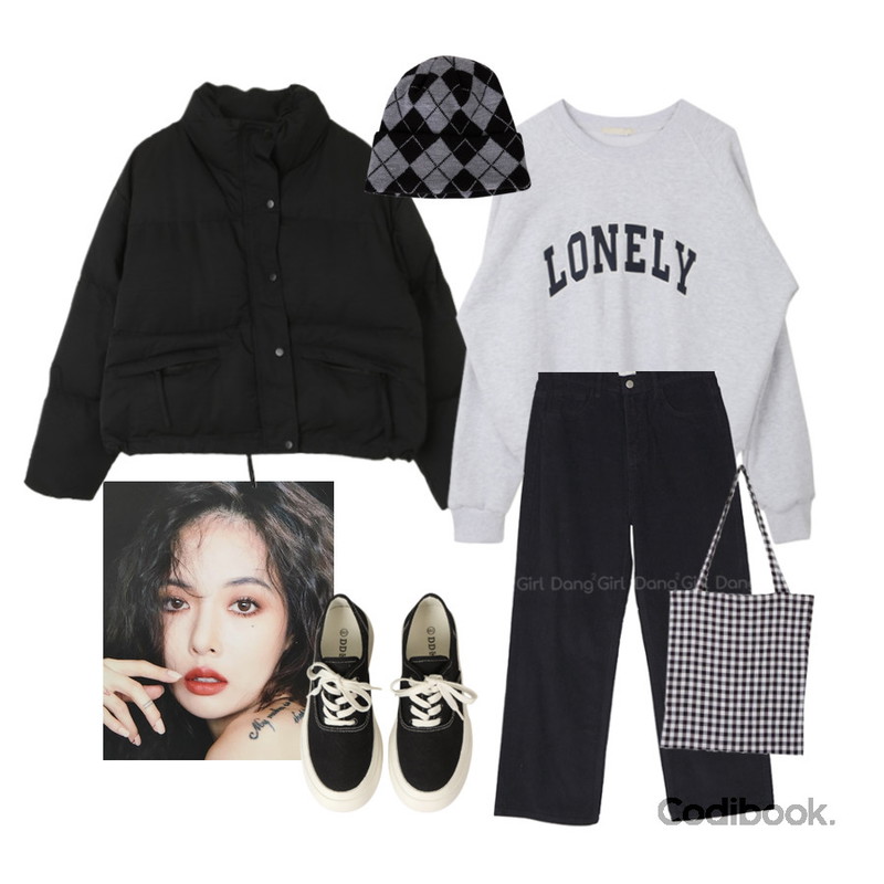 binary01 체크 마인 에코백,binary01 아가일 비니,LILYTI 매일신나 스니커즈 (2cm 키높이 둥근코 운동화 단화 기본 데일리 쿠셔닝 원마일룩 아이보리/그레이/블랙)등을 매치한 코디