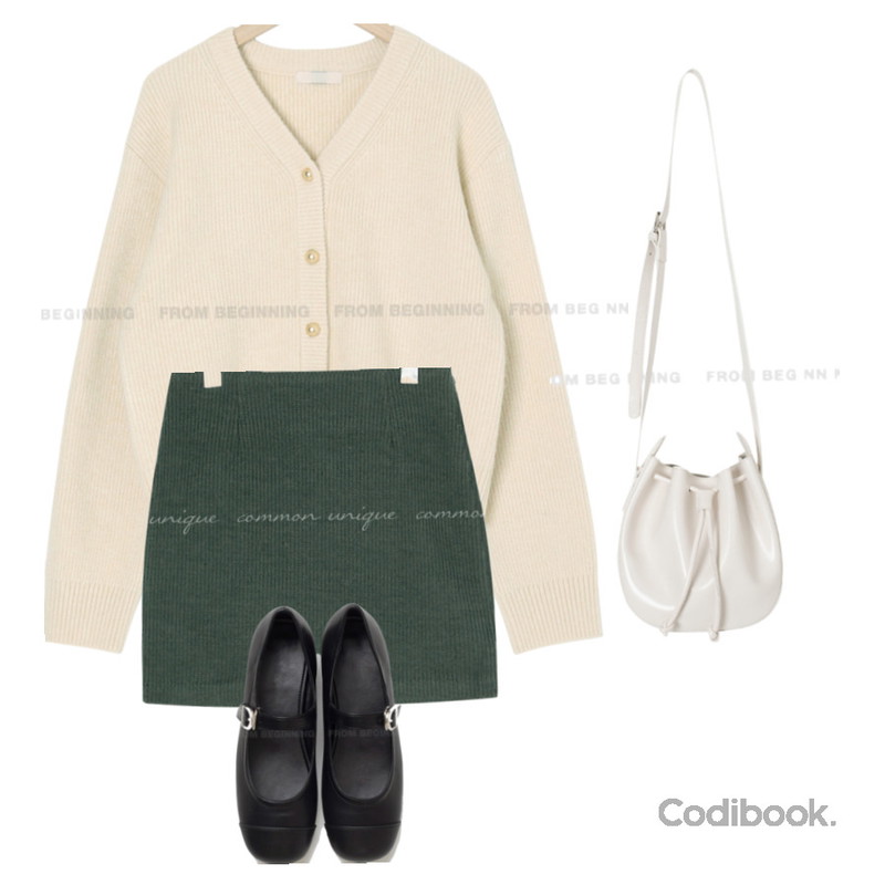 From Beginning 벨트 배색메리제인플랫슈즈 (3color),common unique DIENI WOOL GOLGI MINI SKIRT,From Beginning 유니크 라운드럭키숄더백 (3color)등을 매치한 코디