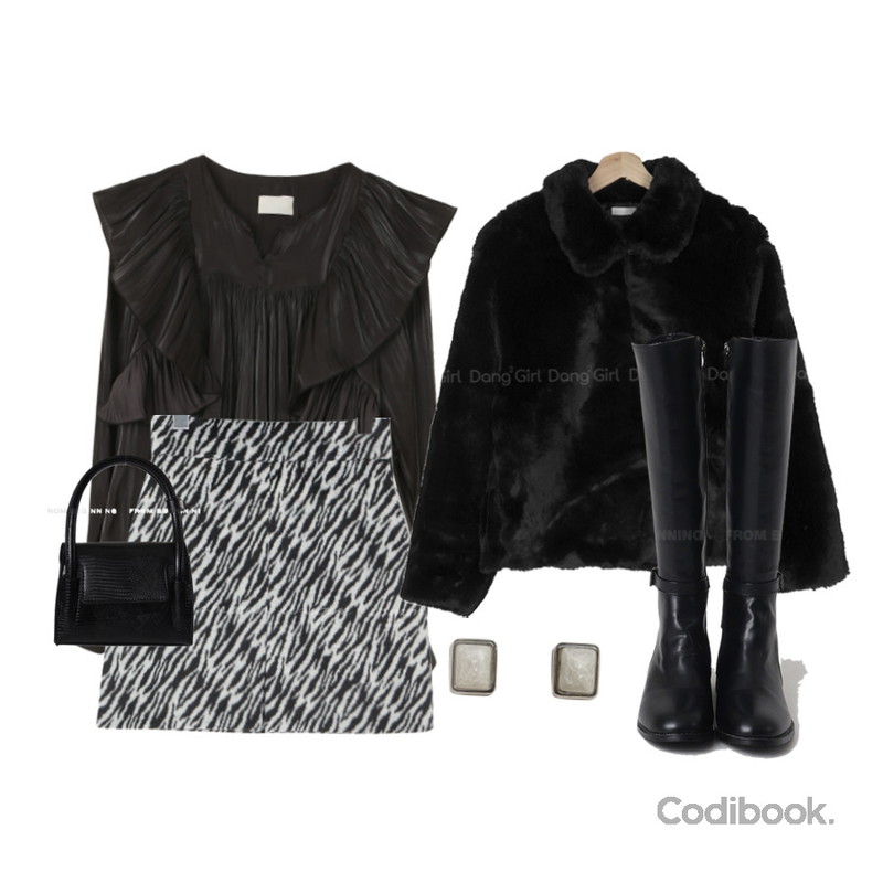 common unique FONTE MARBLE STONE EARRING,Dang2girl 55-77 보셀 오버핏 밍크 퍼자켓,From Beginning 시티 버클롱부츠등을 매치한 코디