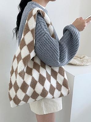ショルダーバッグ