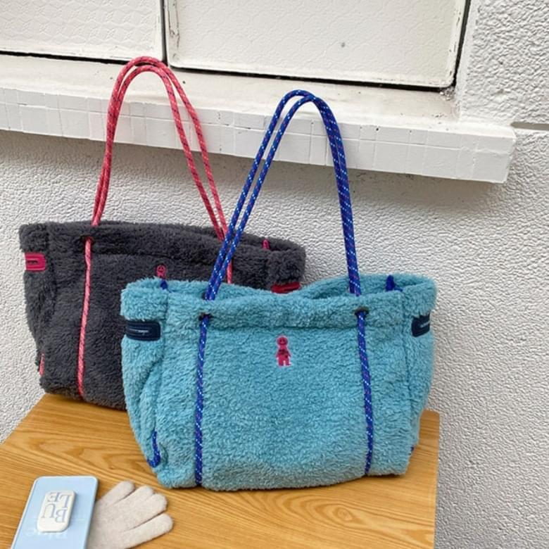 ショルダーバッグ