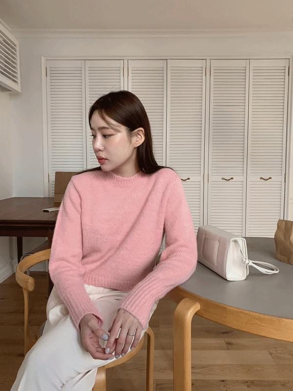 Dove Round Knit