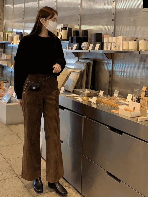 ワイドパンツ