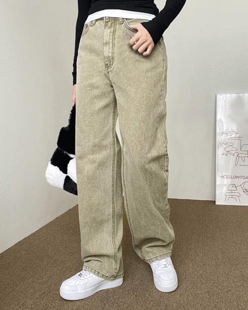 デニムパンツ