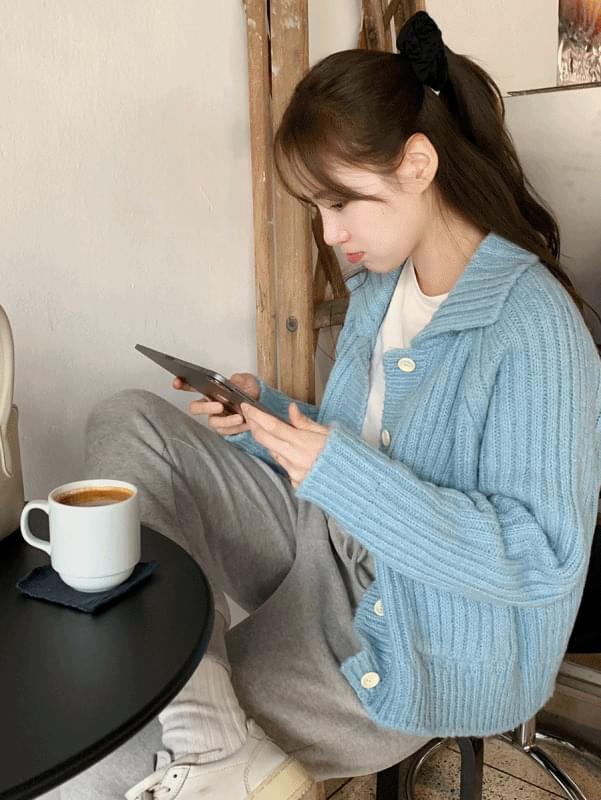 그레첼 카라 가디건