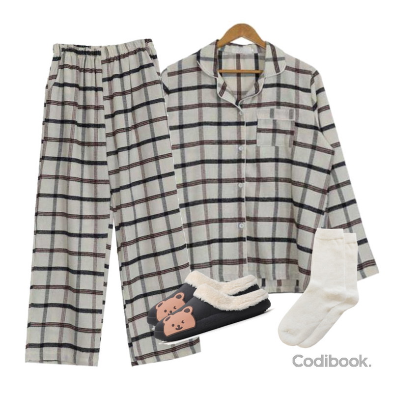 ITSHU 곰돌이 EVA 벨보아 퍼안감 겨울슬리퍼(3.2cm/기모안감) 11142,AWAB #homewear:_커플사각체크파자마세트(2color/2type),AWAB #homewear:_커플사각체크파자마세트(2color/2type)등을 매치한 코디