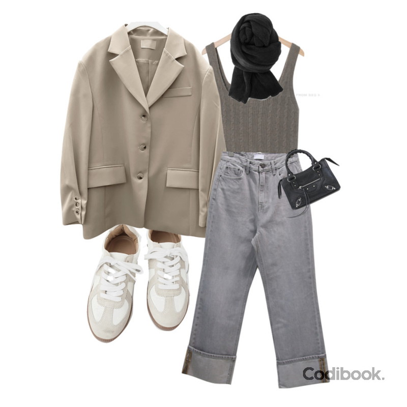 MIXXMIX 웨린 심플 머플러,LOVELY SHOES 빌레츠 도트&크로스백,AFTERMONDAY replica lace-up sneakers (2colors)등을 매치한 코디