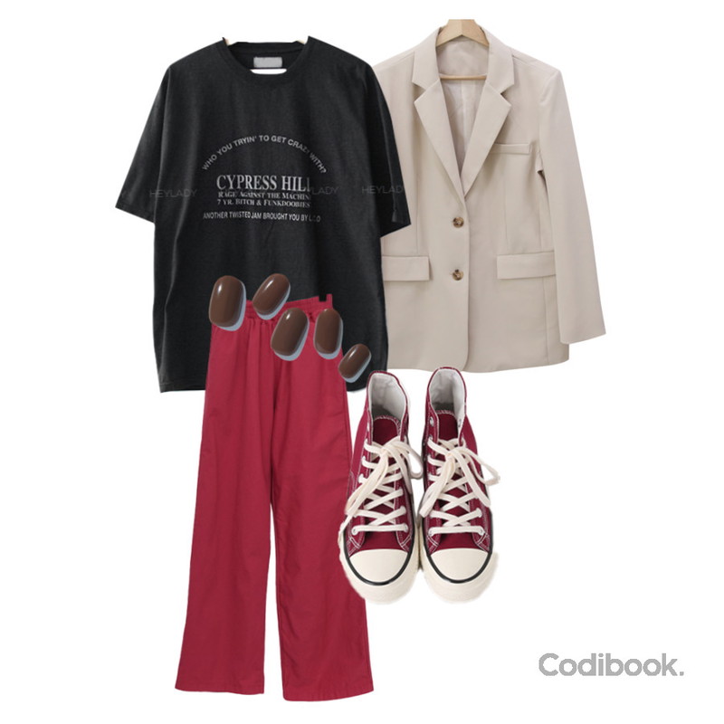 ENVYLOOK 초코렛,From Beginning 하이탑 컨버스스니커즈 (9color),HEYLADY 말론드 레터링 박스티등을 매치한 코디