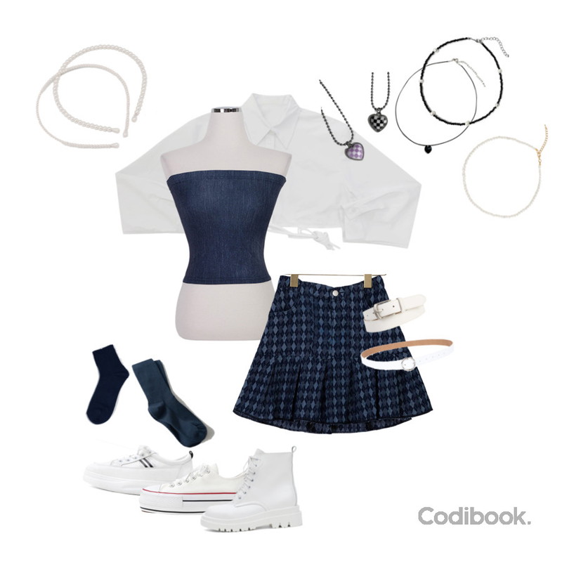 common unique COMEN DAILY GOLGI SOCKS,BULLANG GIRL 써클버클 벨트,AFTERMONDAY tension lip ankle socks (5colors)등을 매치한 코디