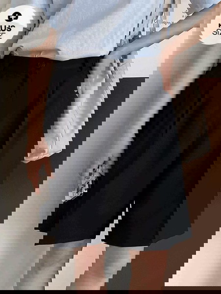 スラックス