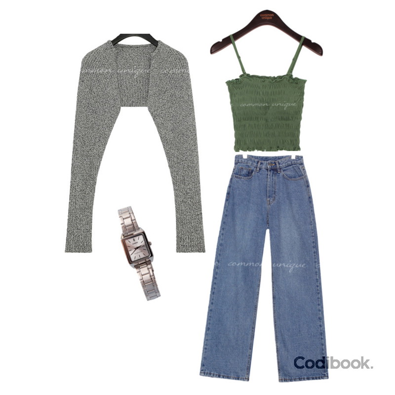 common unique TELLING SMOKE CAP SLEEVELESS,common unique CASIO SQUARE 2 COLOR WATCH,common unique NUTLEY WIDE LONG DENIM PANTS등을 매치한 코디
