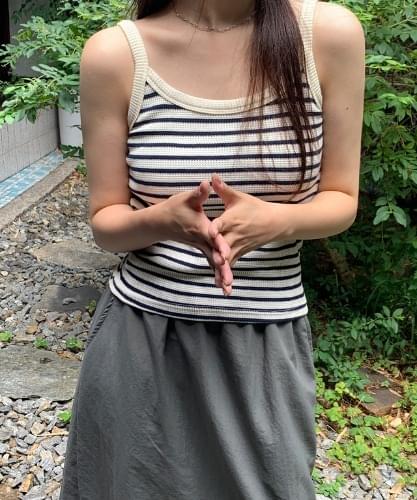 女性背心