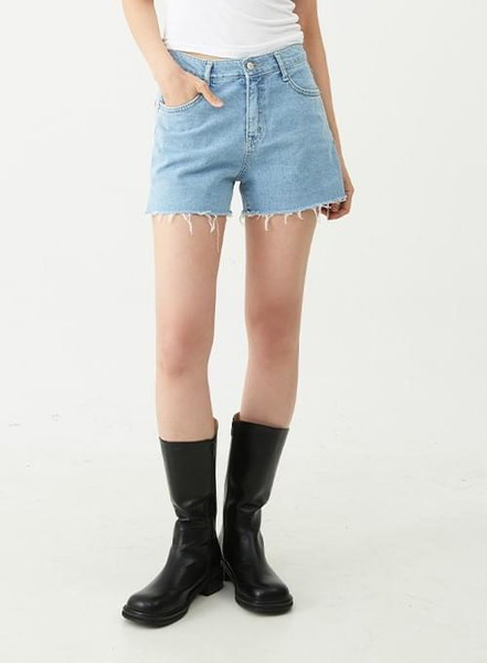 デニムショートパンツ