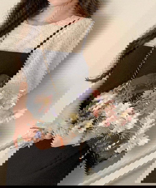ブラウス