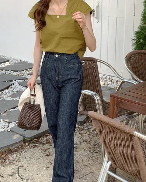 fruity blouse
