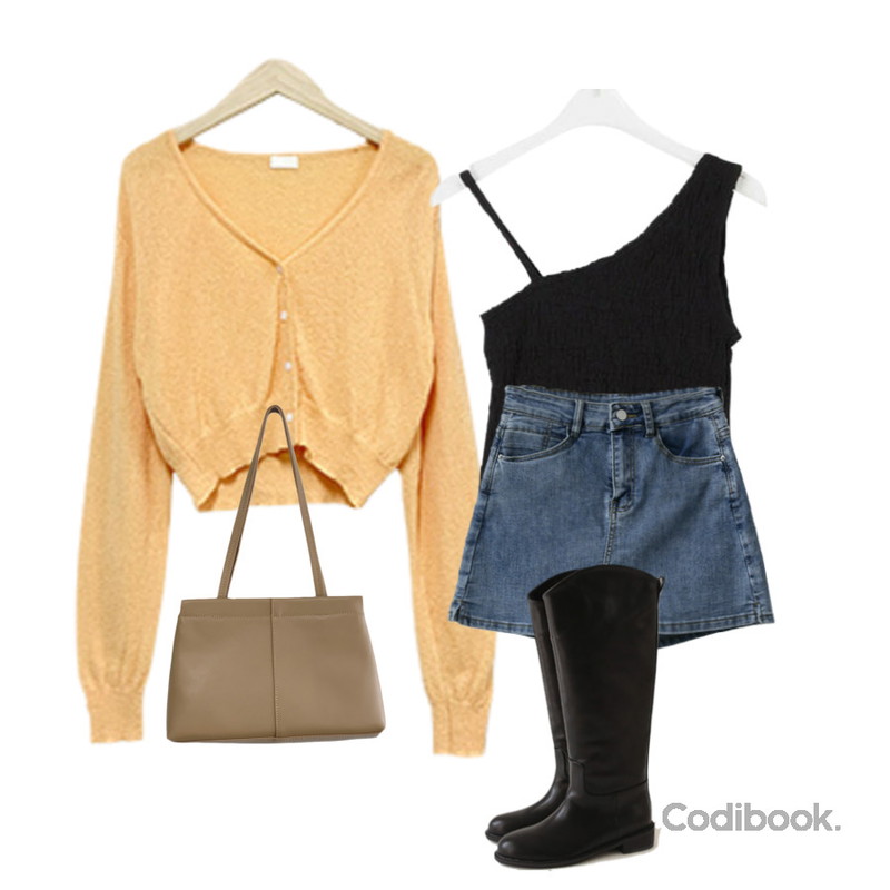 MAGLE 타월 브이 크롭 가디건 - 4 color,MAGLE 미니멀 스퀘어 숄더백,common unique COIA OBLIQUE LINE LEATHER LONG BOOTS등을 매치한 코디