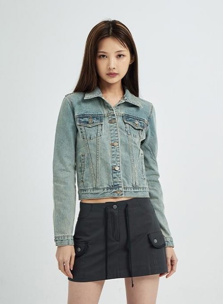 牛仔夹克