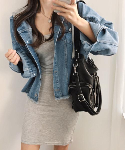 Confidence UP Loose-fit Fit Frayed Hooded Denim Jean Jacket