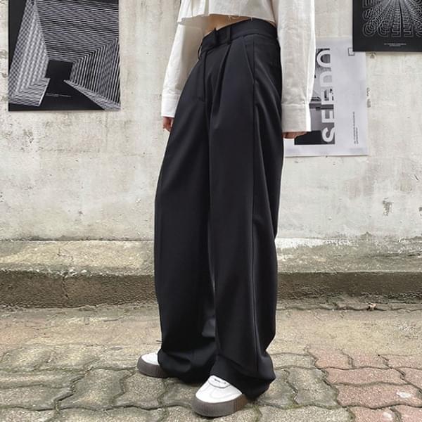 Wide Eddy Slacks