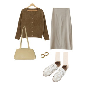 socks,Cardigan/Vest,skirt 코디