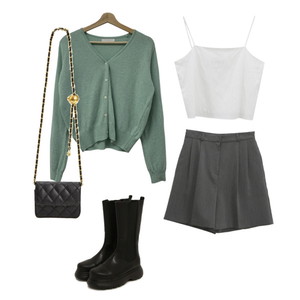 Cardigan/Vest,boots,sleeveless 코디