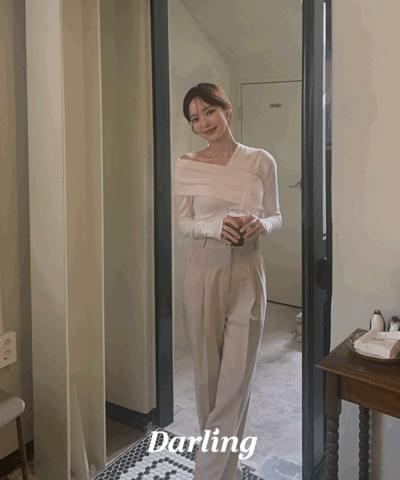 메이비 언발 티셔츠