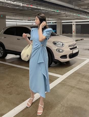 洋裝