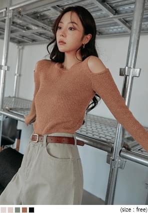 Ribbed Open Shoulder Round Neck Knit